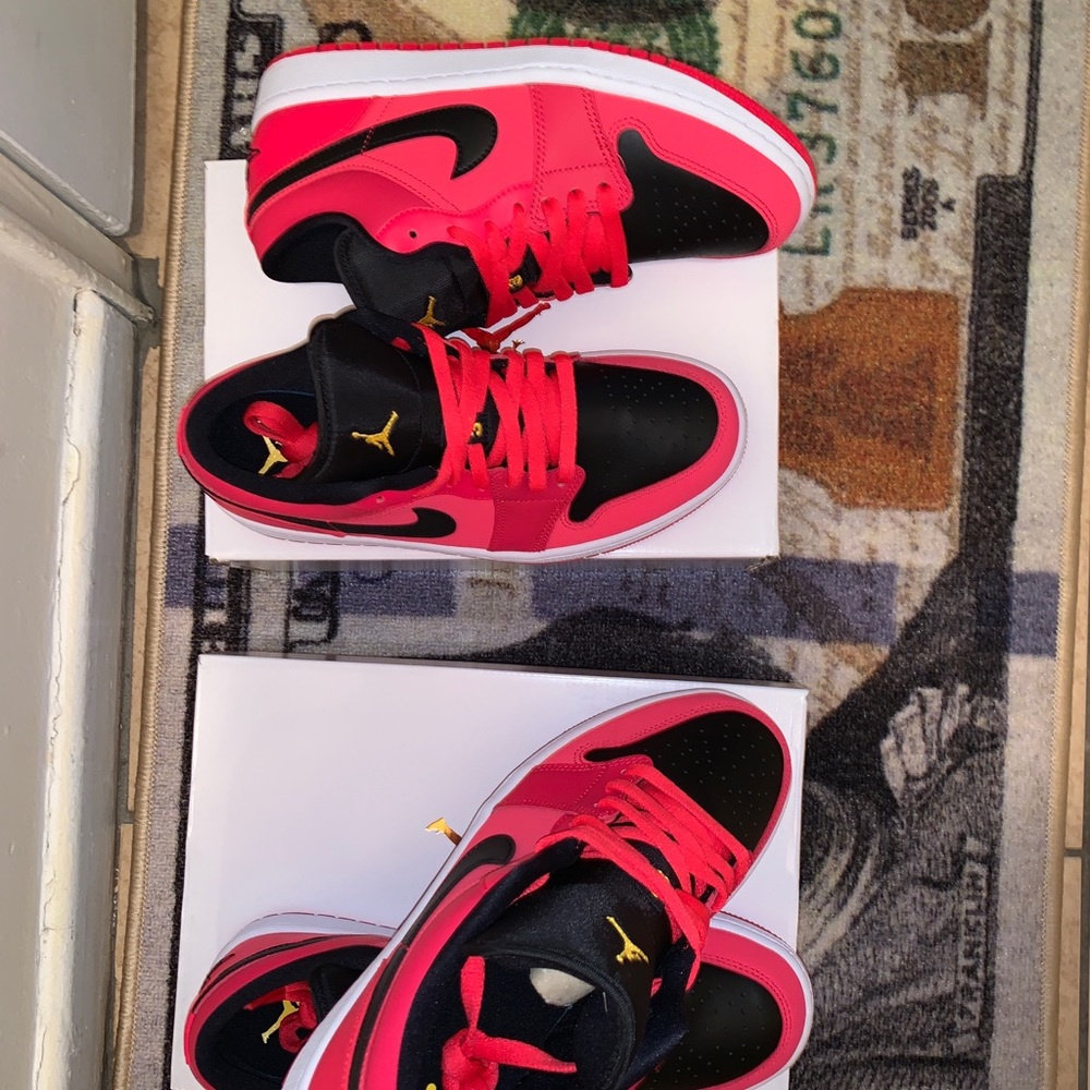 Jordan - Picture 6 of 6